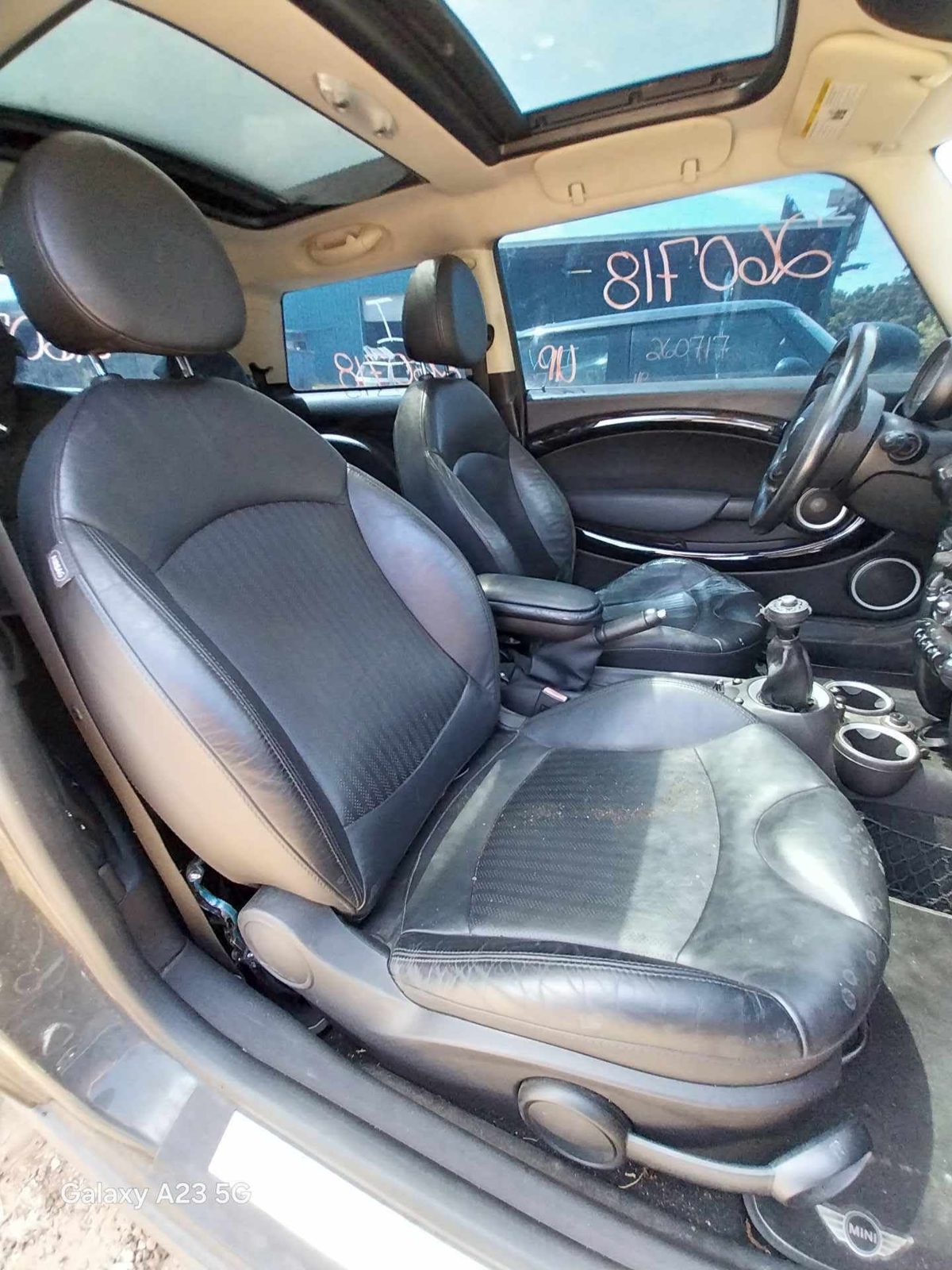 2012 BMW MINI COOPER