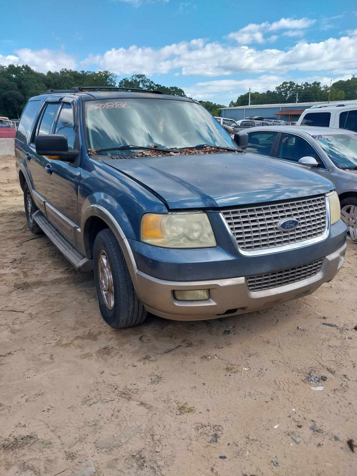2004 FORD EXPEDITION