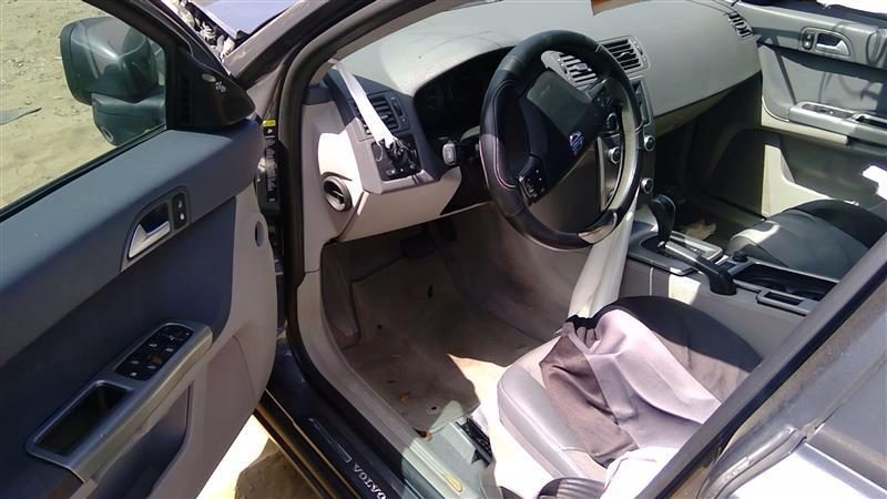 2009 VOLVO 40 SERIES