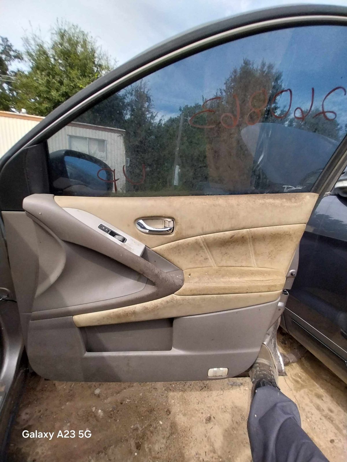 2011 NISSAN MURANO