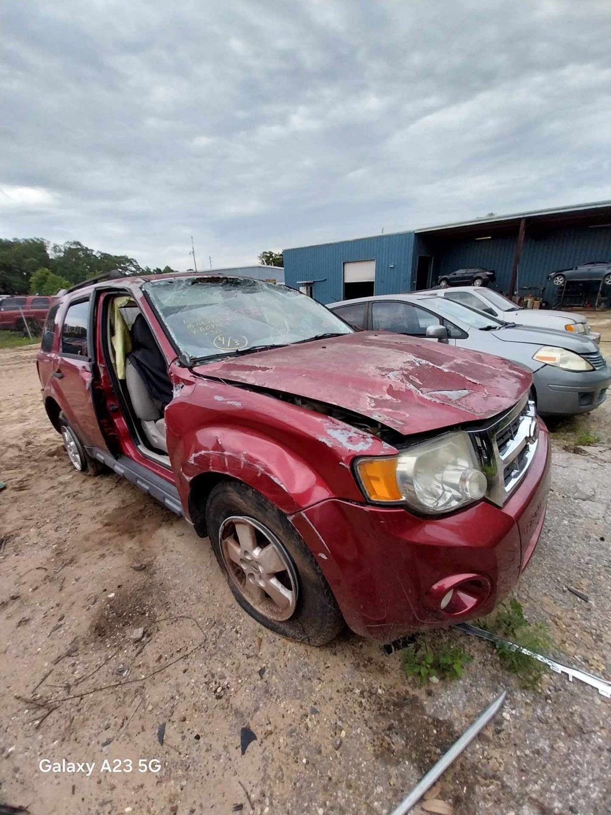 2008 FORD ESCAPE