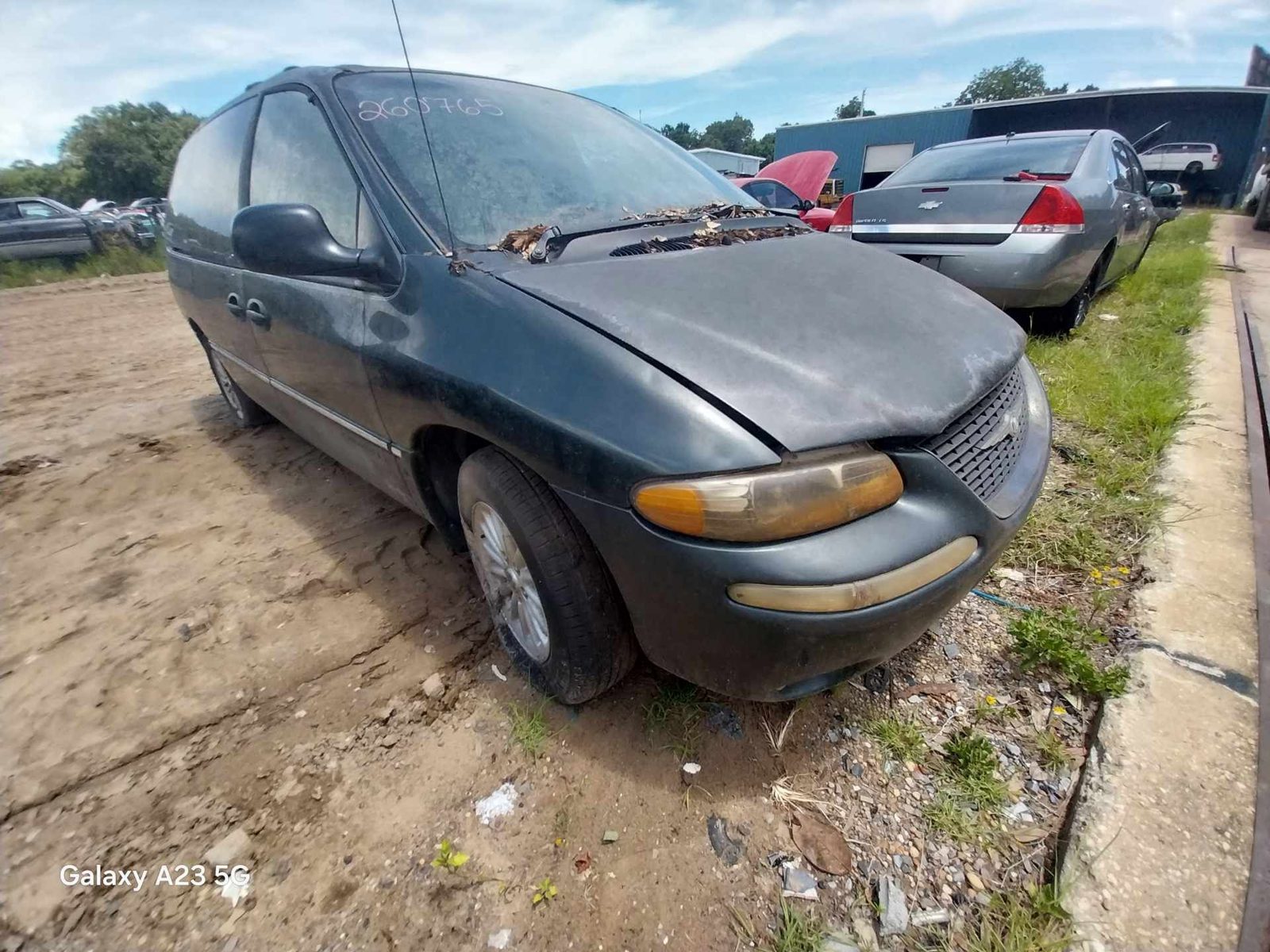 2000 CHRYSLER TOWN & COUNTRY