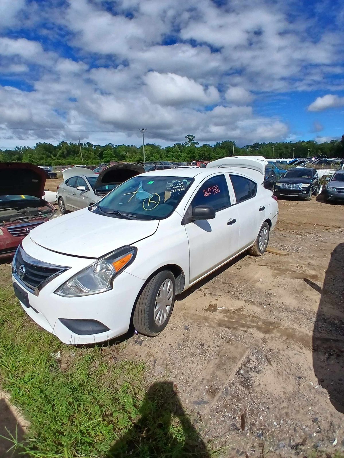 2015 NISSAN VERSA