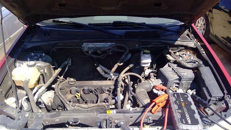 2011 FORD ESCAPE