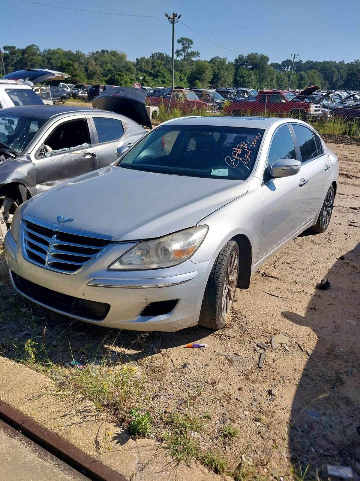 2011 HYUNDAI GENESIS