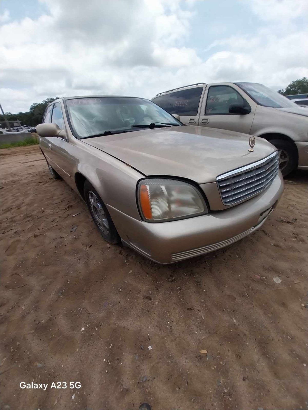 2005 CADILLAC DEVILLE (80 & UP)