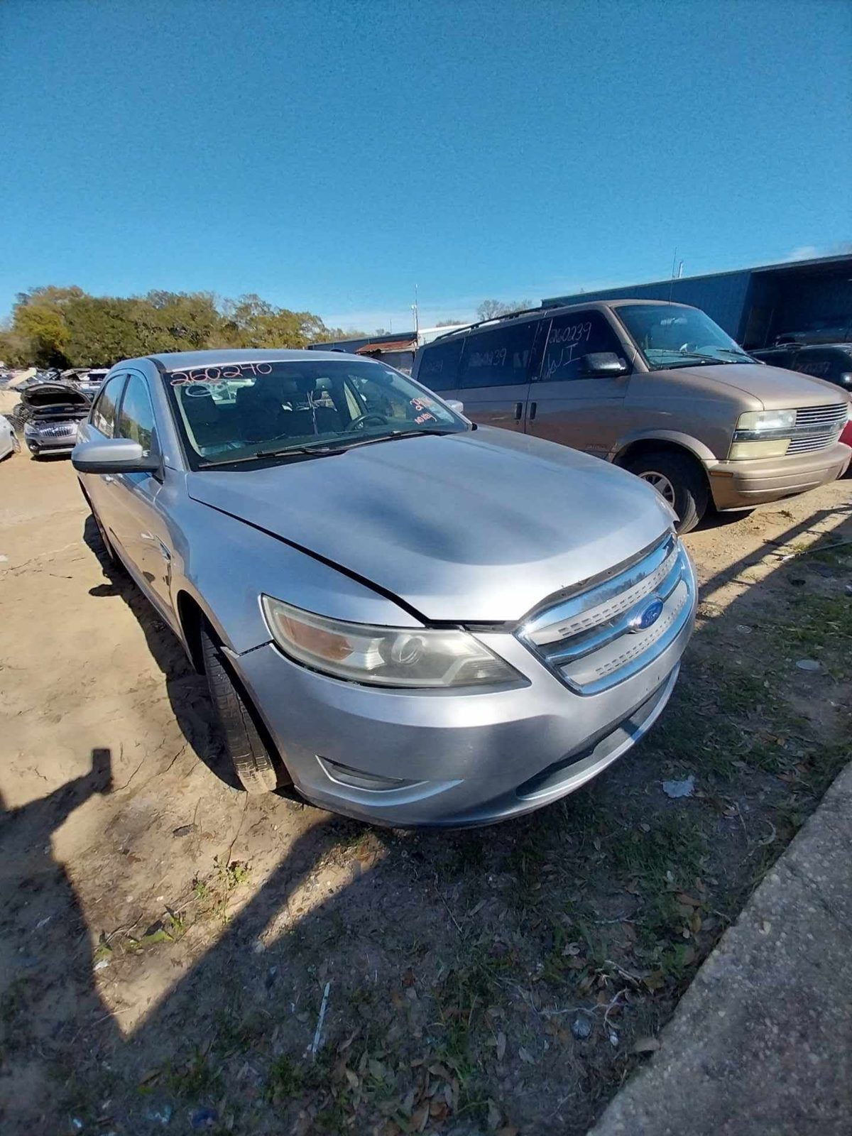2012 FORD TAURUS(SEE ALSO TAURUS X)