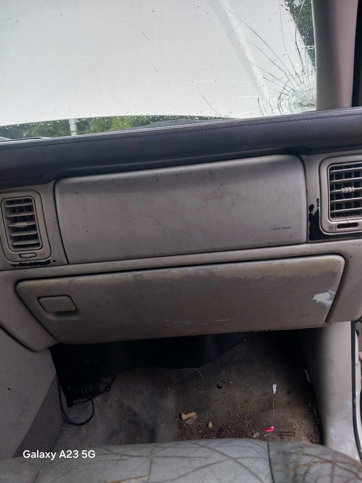2004 CADILLAC ESCALADE ESV